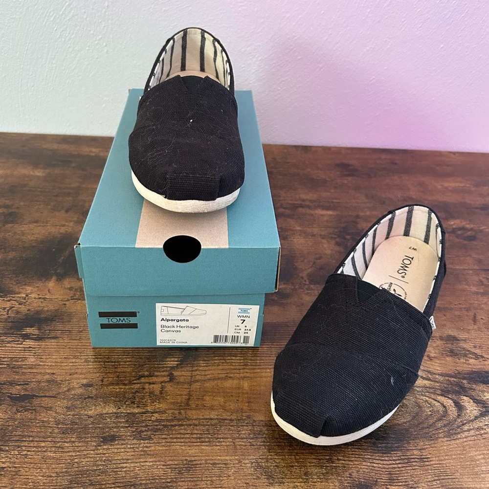 TOMS Black Canvas Shoes